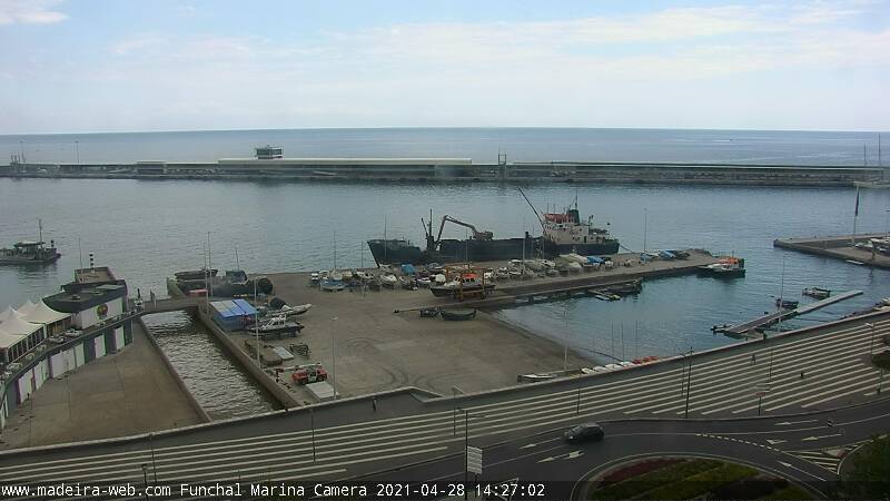 View over Funchal Harbour 2 Funchal Portugal - Webcams Abroad live images